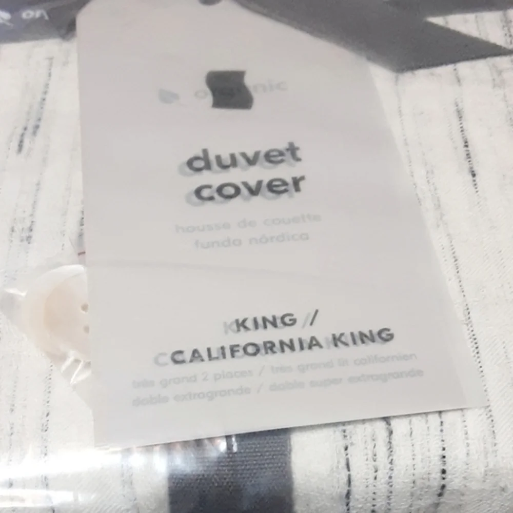 West Elm Belgian Flax Linen Duvet And Pillow Shams